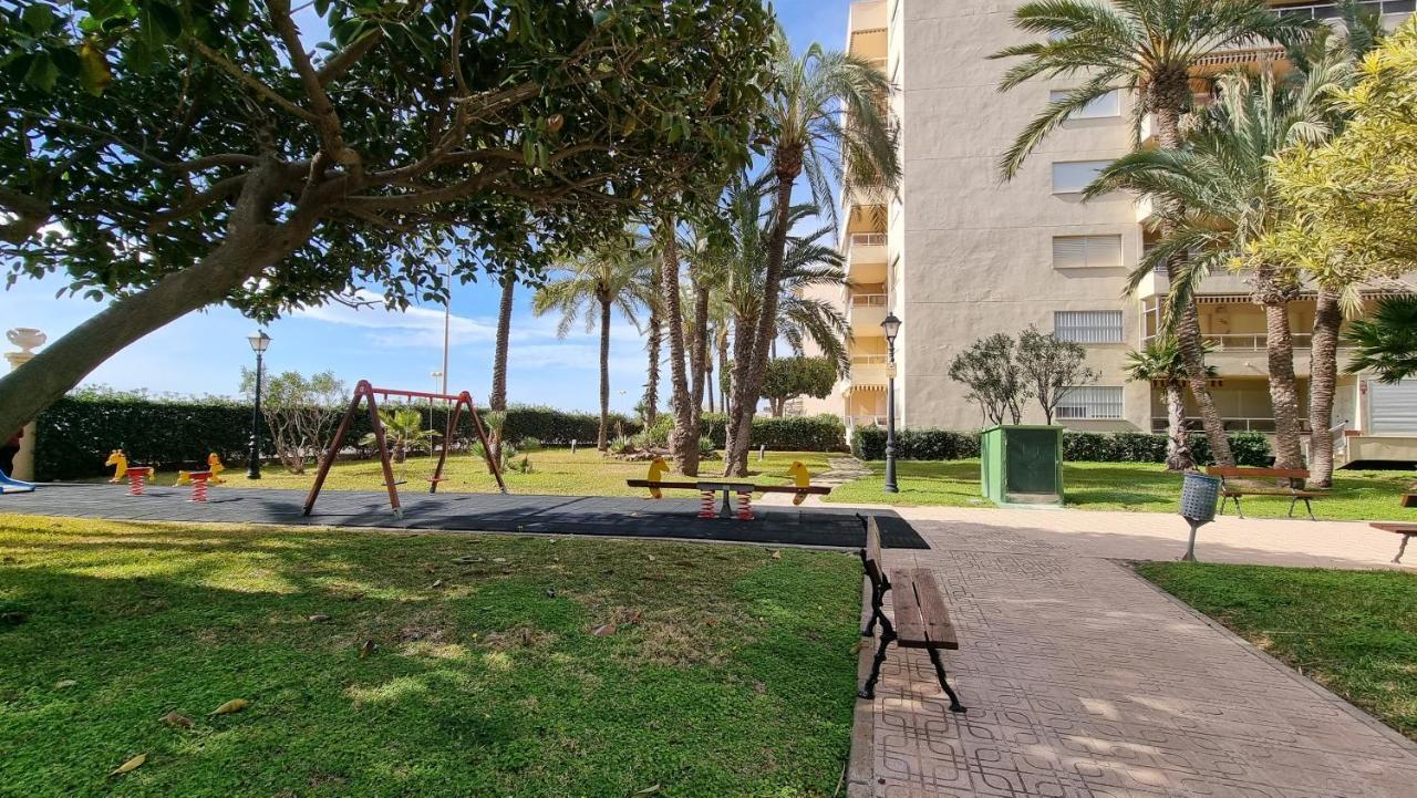 Apartament Palm Beach-El Palmeral Torrevieja Exterior foto